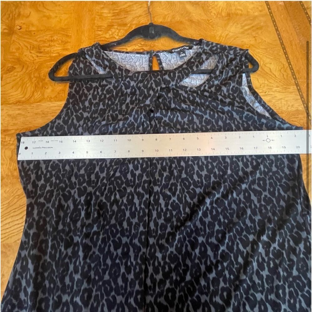 STITCH FIX Mock Neck Knit Tank! - Picture 12 of 15